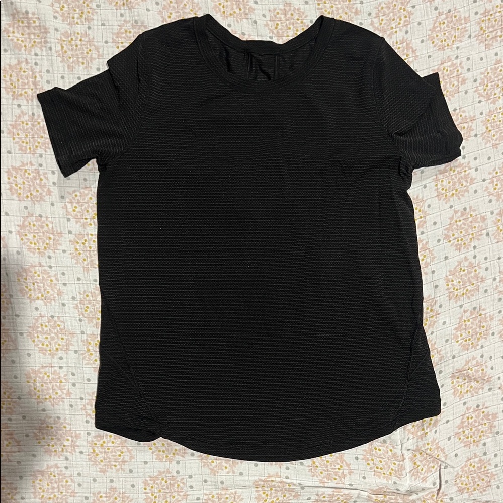 lululemon athletica Black Short Sleeve Tee